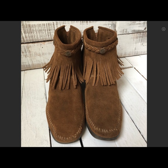 Report Shoes - Minnetonka Style Moccasin Bootie